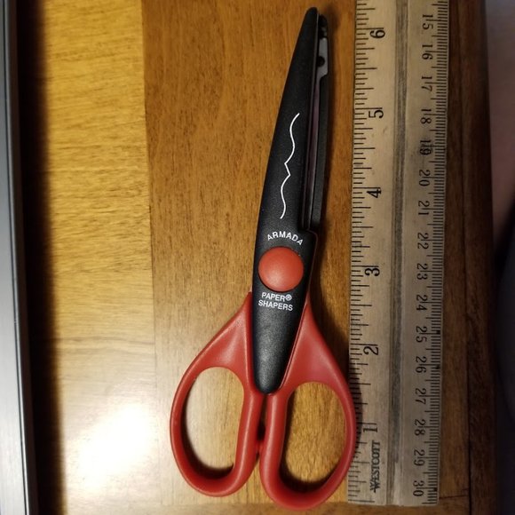 Armada Brand Decorative Scissor Set with Metal Stand / Rack, 24 Decorative Edge - Picture 5 of 5